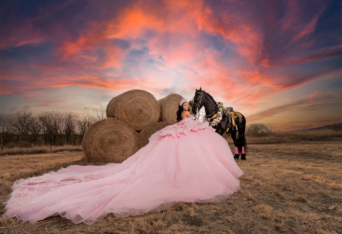 Quinceañera — Realeza al Atardecer
